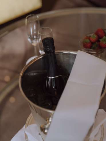about champagne la fata cellars