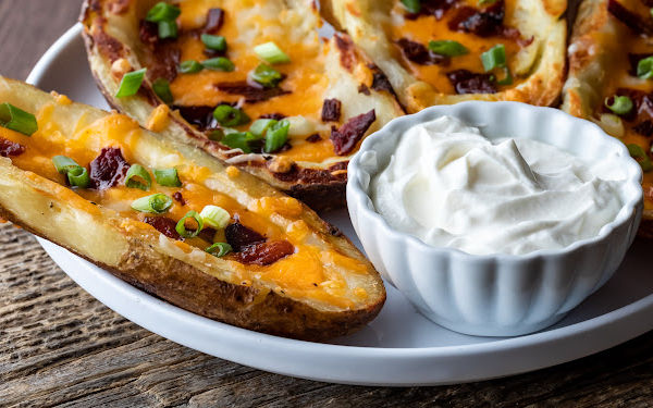 loaded potatoe skins with wine.