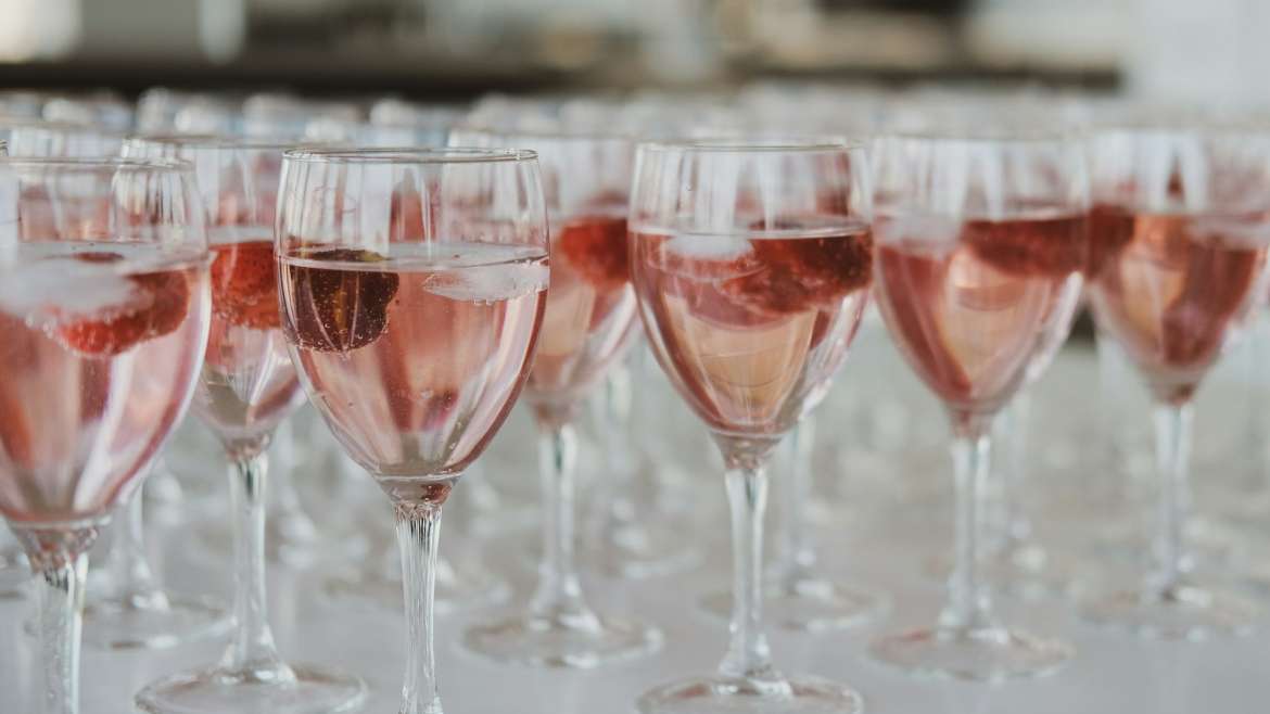 16 Simple Yet Satisfying Rosé Food Pairings